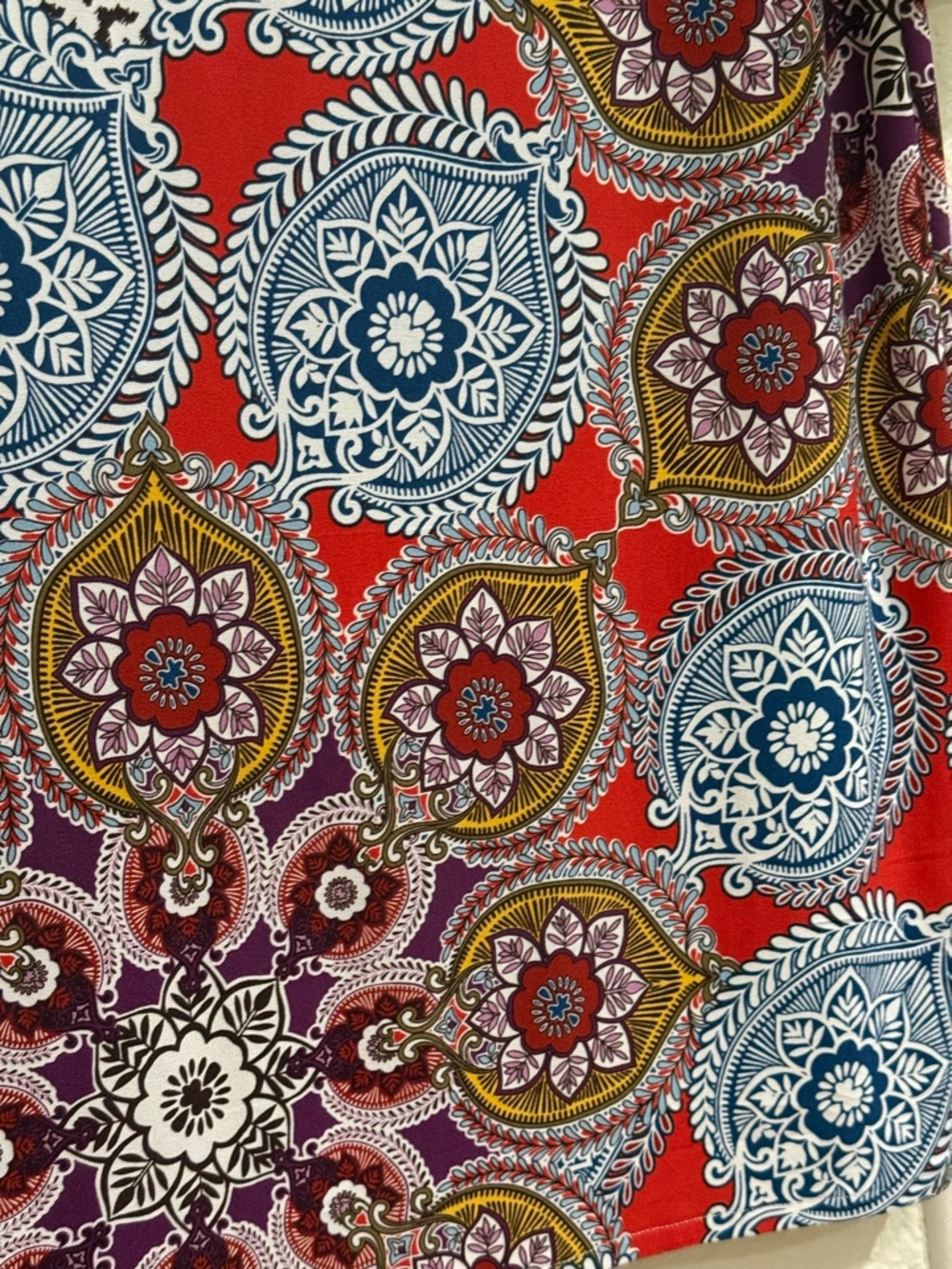 Chico’s Multicolor Stretch Boho Paisley Geometric Medallion Pattern - Picture 6 of 14